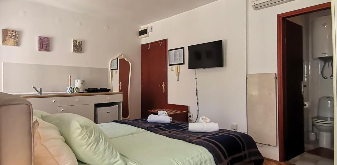 Studio Apartment L&G Rovinj Eksteriør bilde